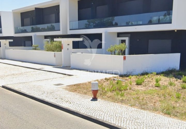 Byhus i Entroncamento, Santarem, Entroncamento - € 550.000 | Ref: 048882 - foto 1