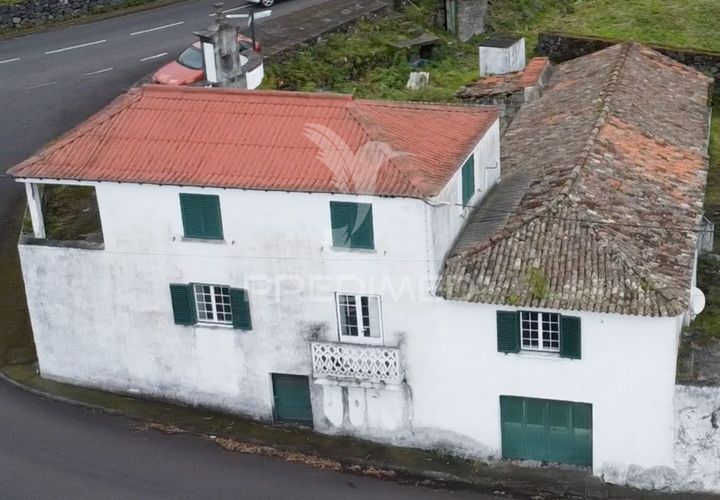 Byhus i Velas, Sao Jorge, Velas - € 170.000 | Ref: 051316 - foto 1