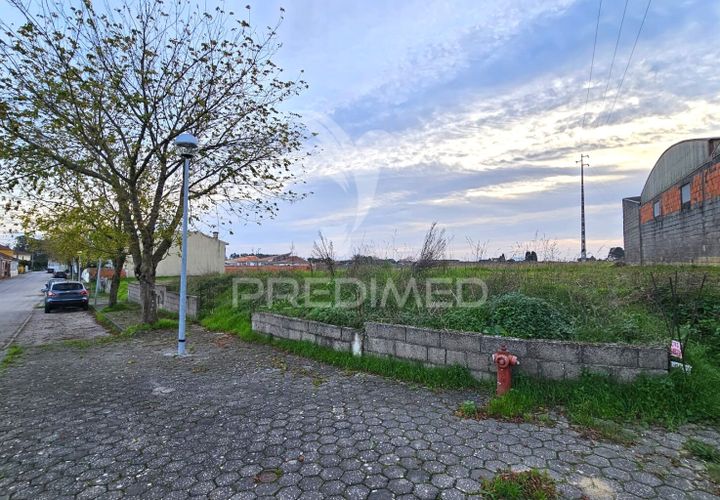 Helårsgrund i Aveiro, Aveiro, Aveiro - € 65.000 | Ref: 052724 - foto 1