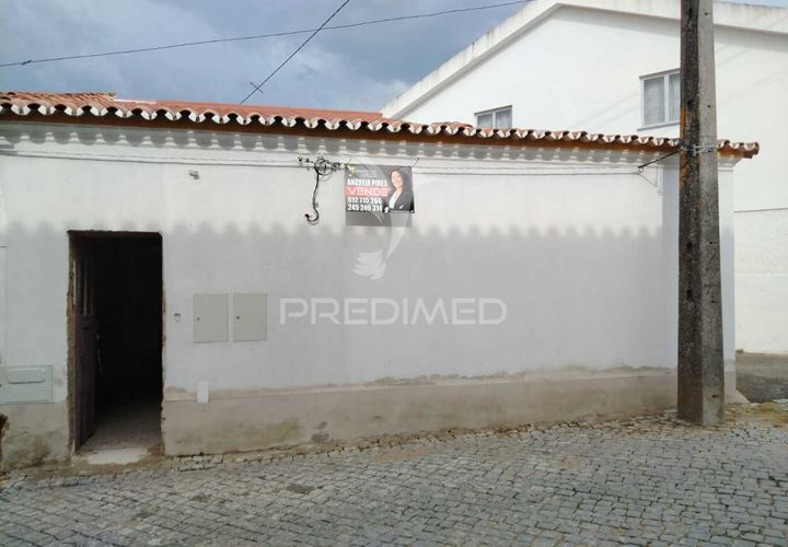 Byhus i Nisa, Portalegre, Nisa - € 30.000 | Ref: 053392 - foto 1