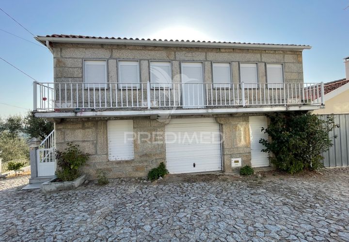 Byhus i Meda, Guarda, Meda - € 138.000 | Ref: 053746 - foto 1