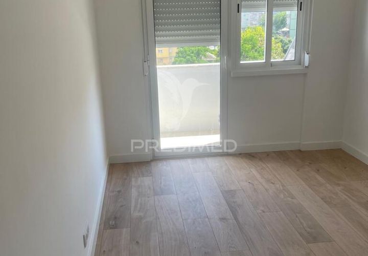 Lejlighed i Amadora, Lisbon, Amadora - € 249.000 | Ref: 054007 - foto 1