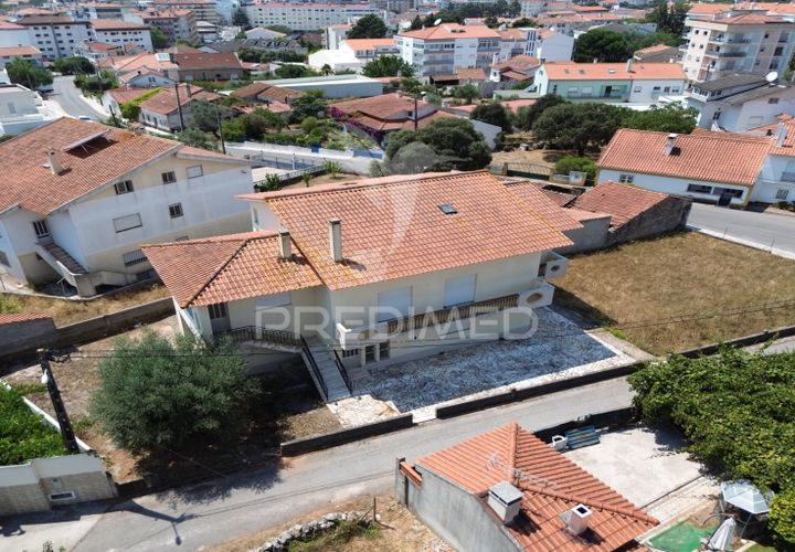 Byhus i Ourem, Santarem, Ourem - € 350.000 | Ref: 054186 - foto 1