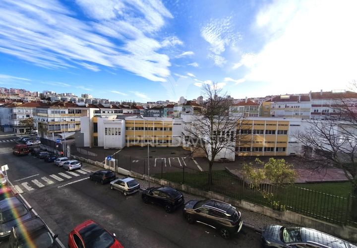 Lejlighed i Amadora, Lisbon, Amadora - € 329.000 | Ref: 057576 - foto 1