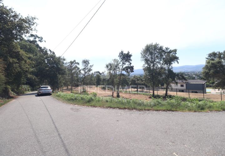 Helårsgrund i Vila Verde, Braga, Vila Verde - € 97.500 | Ref: 058377 - foto 1