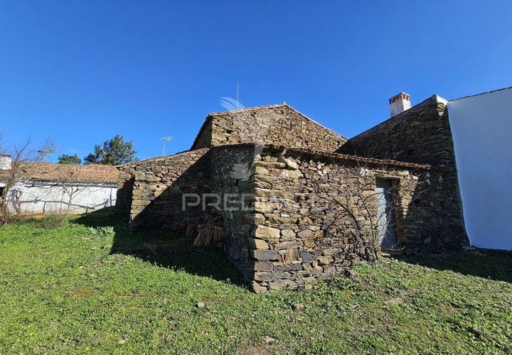 Farm hus i Ourique, Beja, Ourique - € 160.000 | Ref: 058492 - foto 1