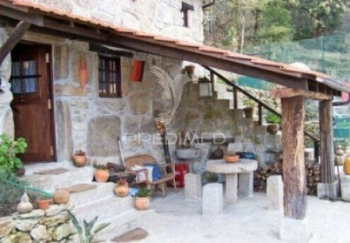 Farm hus i Sever do Vouga, Aveiro, Sever do Vouga - € 350.000 | Ref: 039743 - foto 1