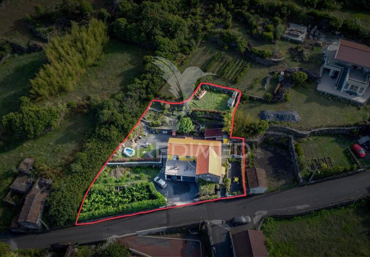 Byhus i Sao Roque do Pico, Pico, Sao Roque do Pico - € 300.000 | Ref: 046711 - foto 1