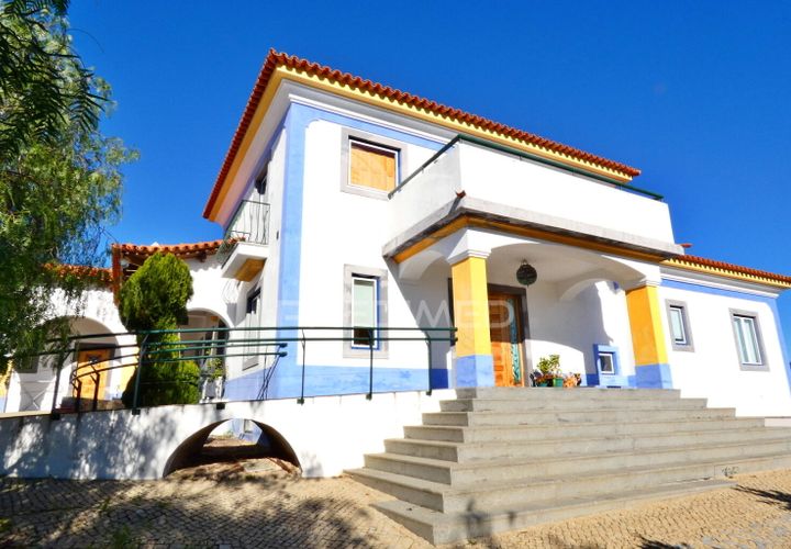 Byhus i Almeirim, Santarem, Almeirim - € 1.750.000 | Ref: 049198 - foto 1