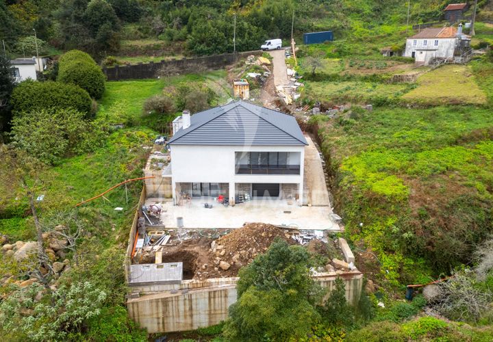 Byhus i Machico, Madeira, Machico - € 1.600.000 | Ref: 053998 - foto 1