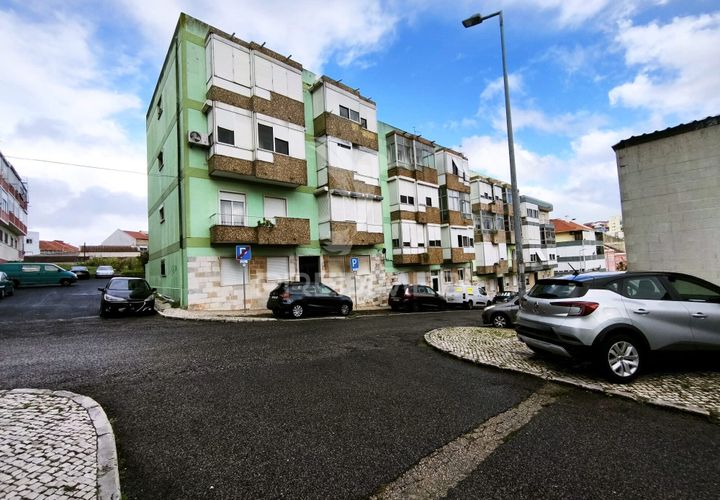 Lejlighed i Amadora, Lisbon, Amadora - € 267.500 | Ref: 057279 - foto 1