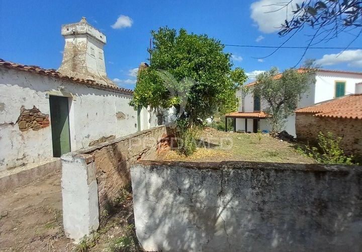 Ruïna a Redondo, Evora, Redondo - € 65.000 | Ref: 039557 - foto 1