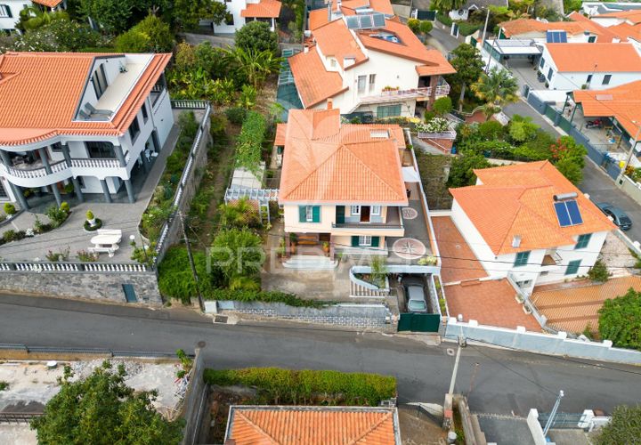 Byhus i Funchal, Madeira, Funchal - € 870.000 | Ref: 040130 - foto 1