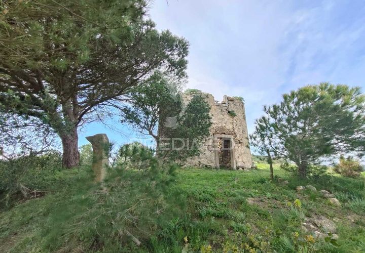 Helårsgrund i Alenquer, Lisbon, Alenquer - € 75.000 | Ref: 044530 - foto 1