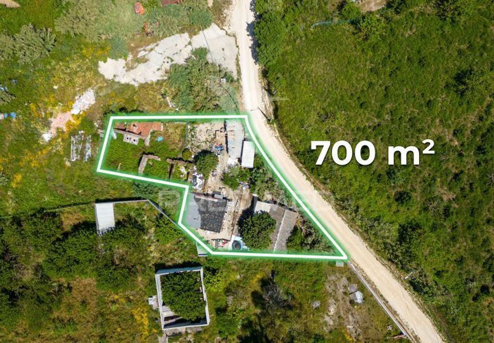 Helårsgrund i Alenquer, Lisbon, Alenquer - € 80.000 | Ref: 045036 - foto 1