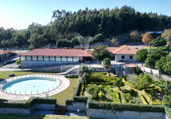 Farm hus i Guimaraes, Braga, Guimaraes - € 1.800.000 | Ref: 048187 - foto 1