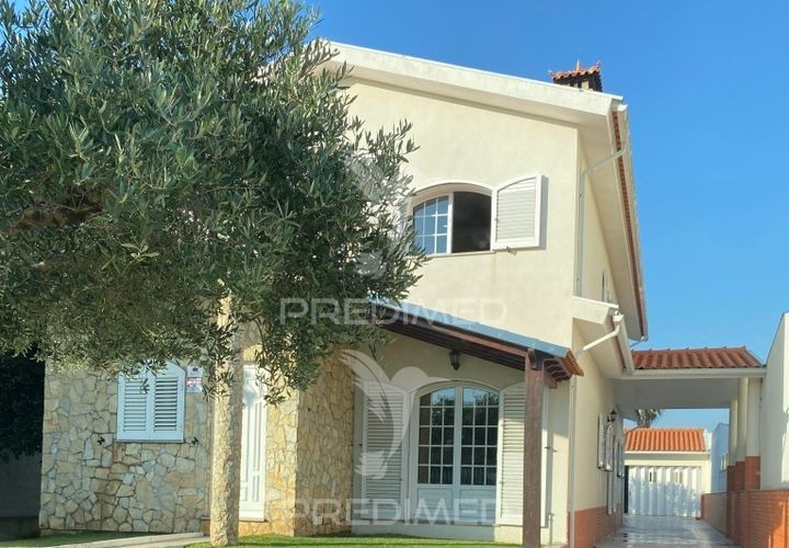 Byhus i Aveiro, Aveiro, Aveiro - € 570.000 | Ref: 048449 - foto 1