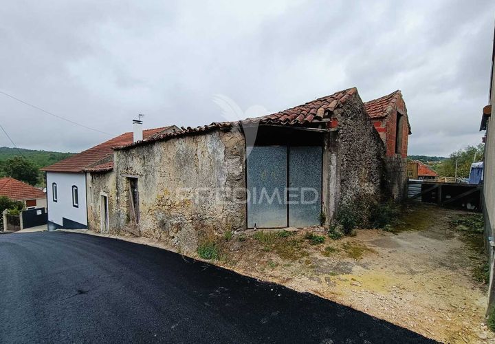 Byhus i Ourem, Santarem, Ourem - € 60.000 | Ref: 049808 - foto 1