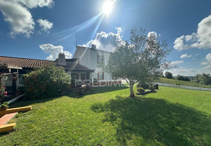 Byhus i Santarem, Santarem, Santarem - € 390.000 | Ref: 052899 - foto 1