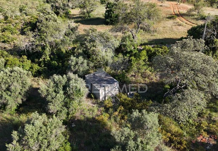 Helårsgrund i Albufeira, Faro, Albufeira - € 120.000 | Ref: 052945 - foto 1