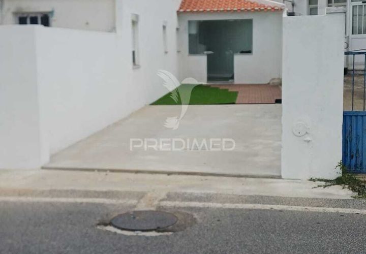 Byhus i Alenquer, Lisbon, Alenquer - € 850/måned | Ref: 055133 - foto 1