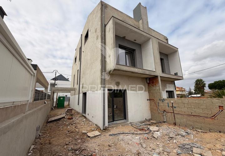 Byhus i Seixal, Setubal, Seixal - € 420.000 | Ref: 056057 - foto 1