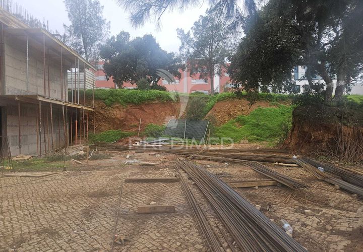 Helårsgrund i Lagoa, Faro, Lagoa - € 225.000 | Ref: 057863 - foto 1