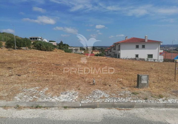 Helårsgrund i Alenquer, Lisbon, Alenquer - € 46.500 | Ref: 058860 - foto 1
