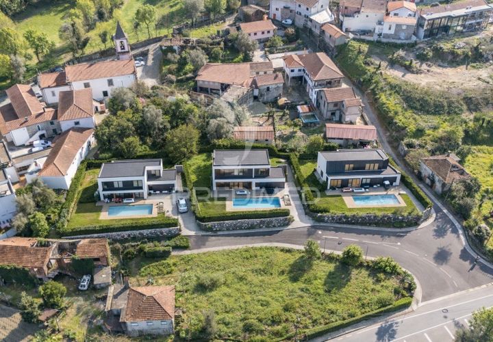 Tomt i Terras de Bouro, Braga, Terras de Bouro - € 245 000 | Ref: 059410 - foto 1