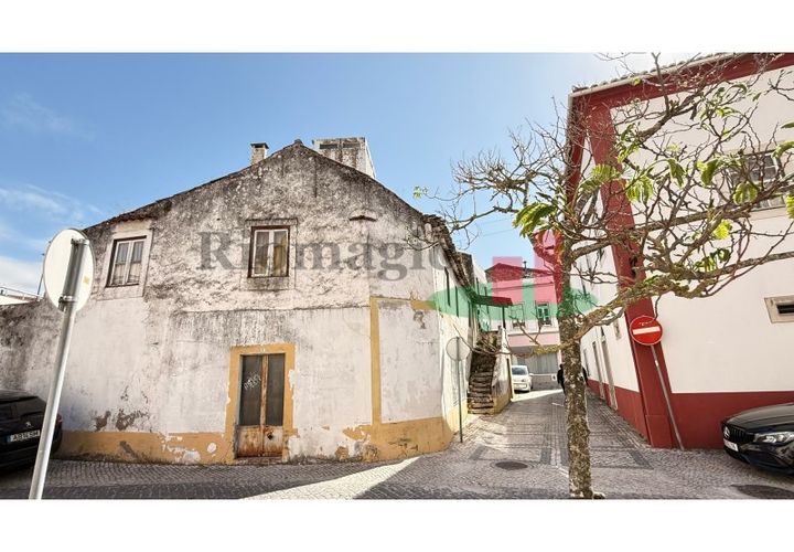 Villa i Rio Maior, Santarem, Rio Maior - € 150.000 | Ref: 112.26 - foto 1