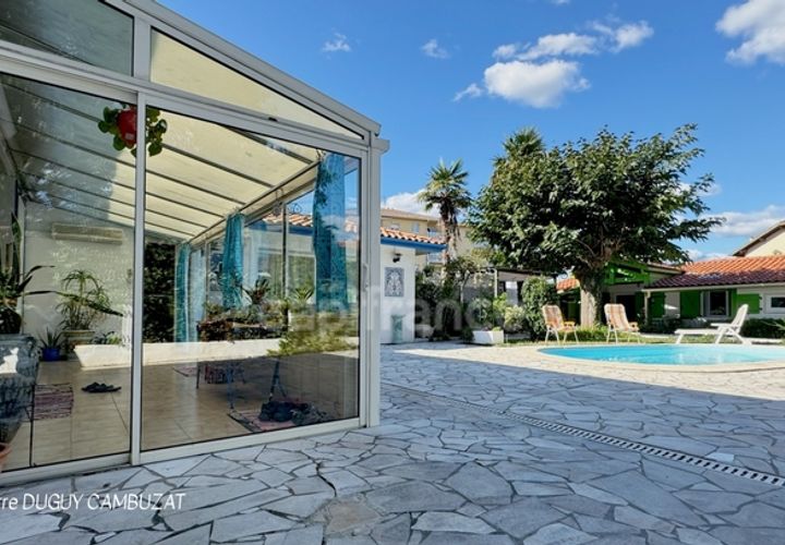 Villa i Dax, Landes, Dax - € 549.000 | Ref: 340934523069 - foto 1