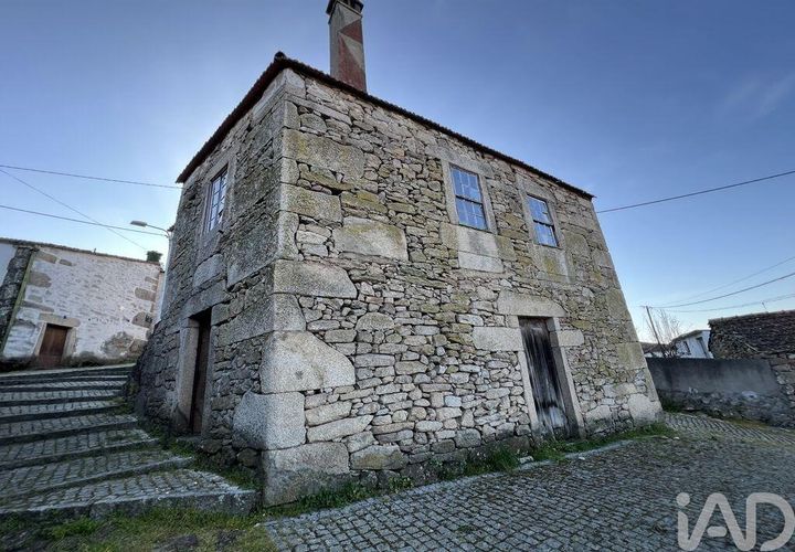 Byhus i Sernancelhe, Viseu, Sernancelhe - € 29.500 | Ref: 858081 - foto 1