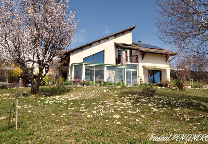 Villa i Gap, Hautes-Alpes, Gap - € 585.000 | Ref: 340934913087 - foto 1
