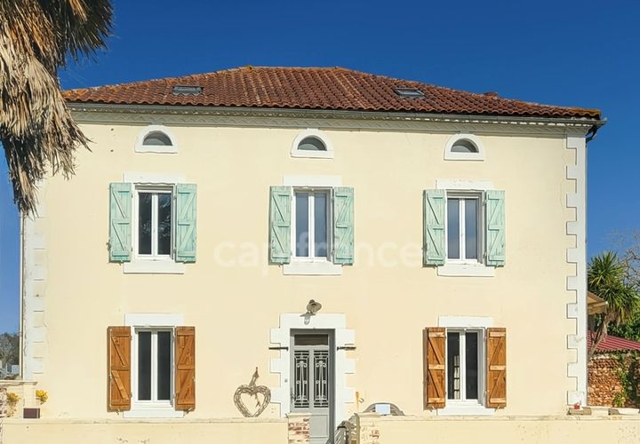 Villa a Eugenie-les-Bains, Landes, Eugenie-les-Bains - € 285.000 | Ref: 340932688391 - foto 1
