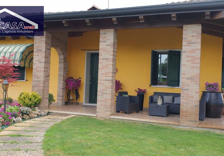 Villa a Bovolone, Verona, Bovolone - € 450.000 | Ref: 3182 - foto 1