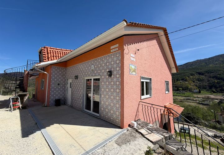 Villa i Seia, Guarda, Seia - € 195.000 | Ref: 26002 - foto 1