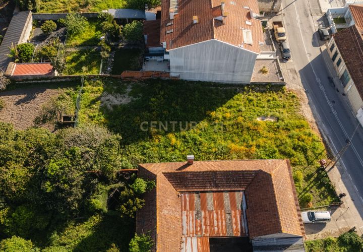 Helårsgrund i Aveiro, Aveiro, Aveiro - € 120.000 | Ref: C0510-00577 - foto 1