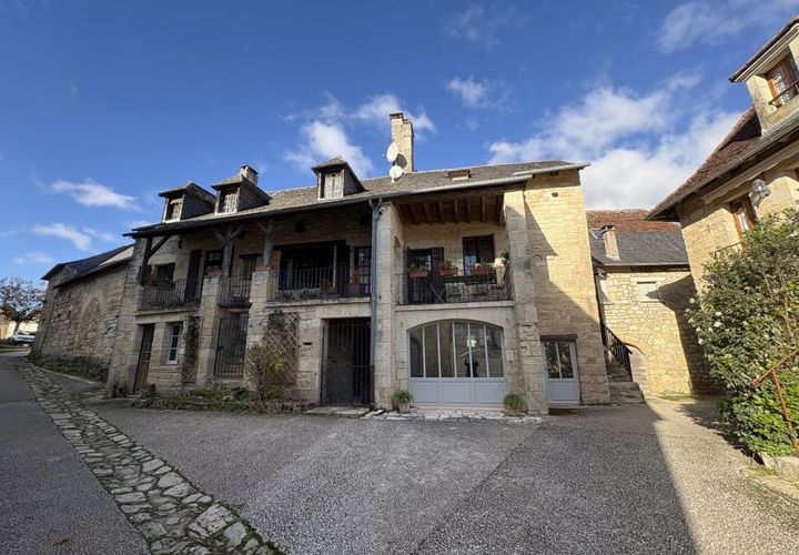 Villa i Saint-Robert, Correze, Saint-Robert - € 249.000 | Ref: 19001356104 - foto 1