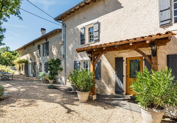 Villa i Brantome, Dordogne, Brantome - € 530.000 | Ref: 1EF558F2820047D9 - foto 1