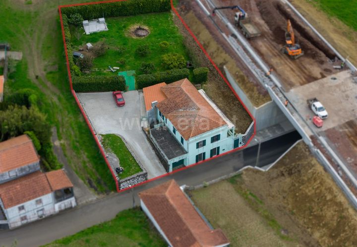 Villa a Horta, Faial, Horta - € 500.000 | Ref: 374260056 - foto 1