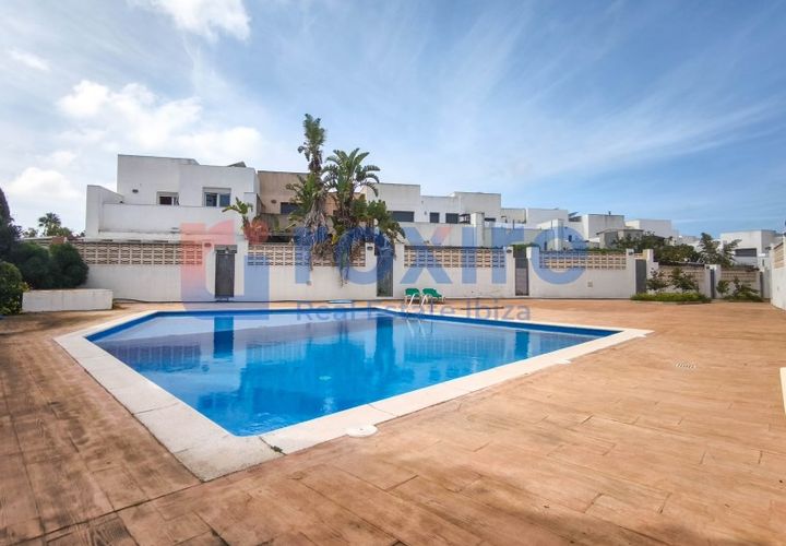 Rækkehus i Cala de Bou, Ibiza, Cala de Bou - € 599.000 | Ref: R&I_VIV_ADO1044 - foto 1