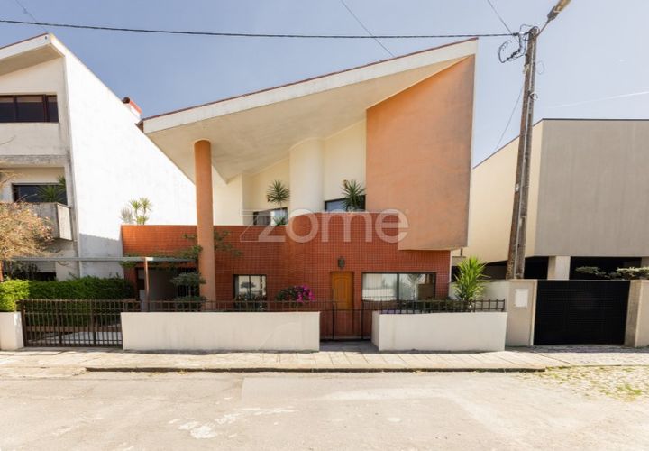 Villa i Braga, Braga, Braga - € 575 000 | Ref: ZMPT587027 - foto 1