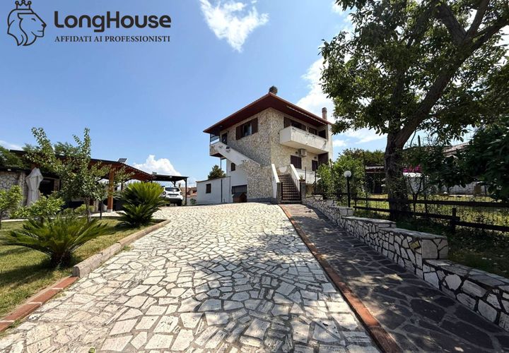 Villa i Guidonia Montecelio, Rome, Guidonia Montecelio - € 289.000 | Ref: ippocrate289 - foto 1