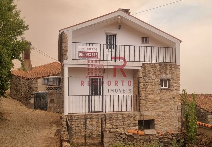 Villa i Penedono, Viseu, Penedono - € 79.000 | Ref: RPI51.v - foto 1
