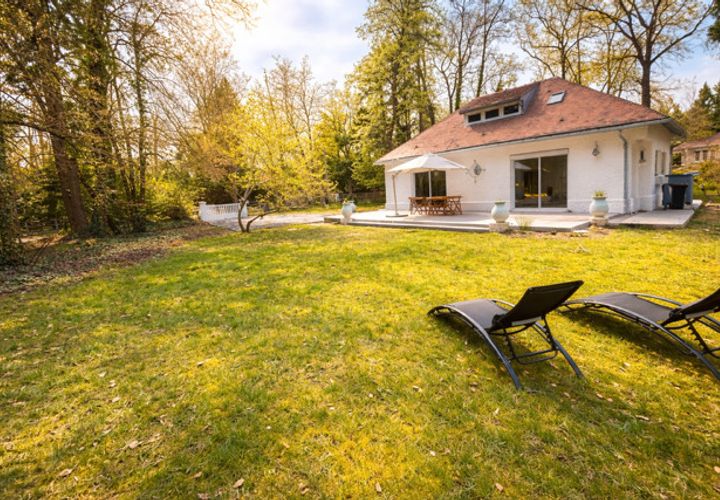 Villa a Lamorlaye, Oise, Lamorlaye - € 1.600/mes | Ref: 260331-072639 - foto 1