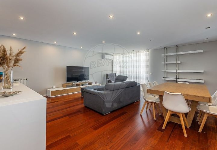 Villa i Maia, Porto, Maia - € 479.000 | Ref: 120781324-67 - foto 1
