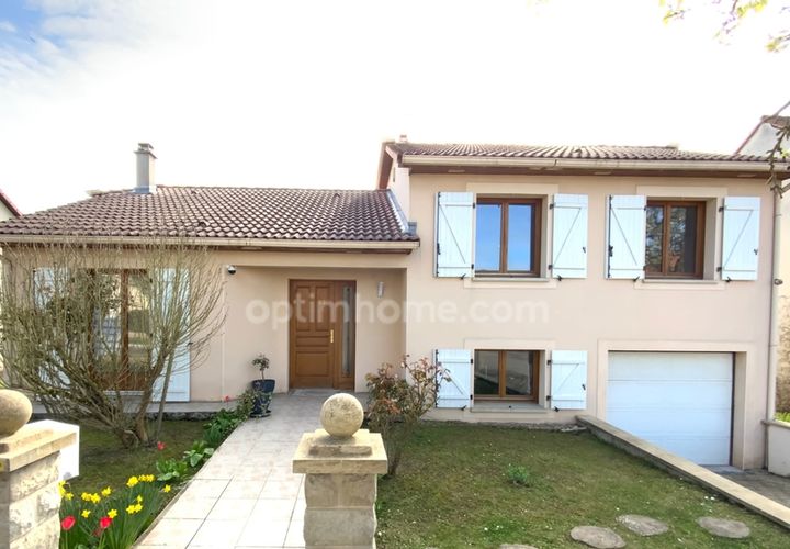 Villa a Metz, Moselle, Metz - € 310.000 | Ref: 830032986675 - foto 1