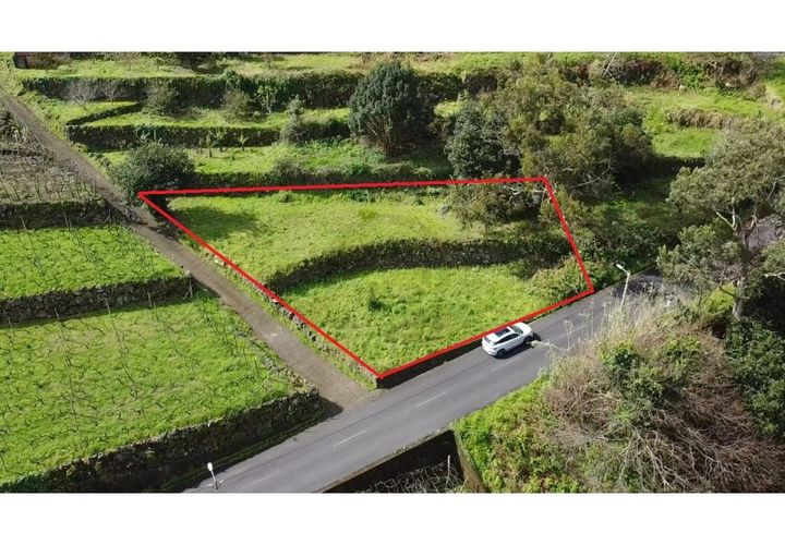 Helårsgrund i Chaves, Vila Real, Chaves - € 120.000 | Ref: IC_1323E - foto 1