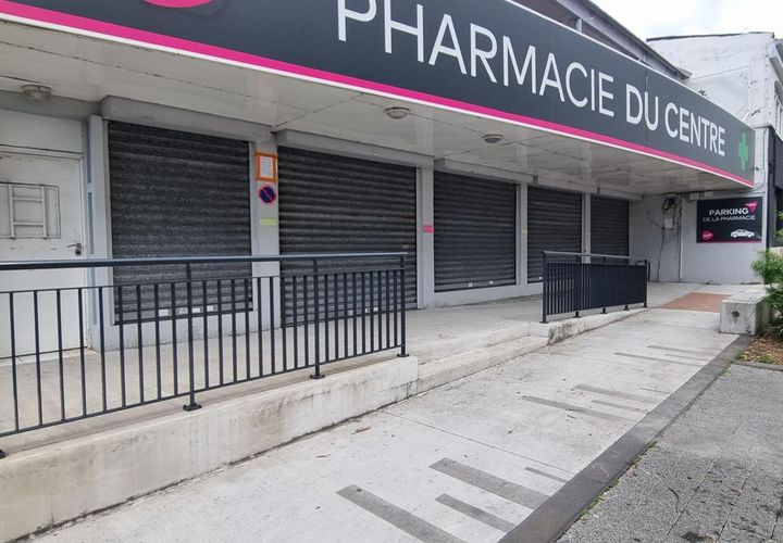 L'establiment comercial a Saint-Andre, La Reunion, Saint-Andre - € 116.796/mes | Ref: 6620 - foto 1