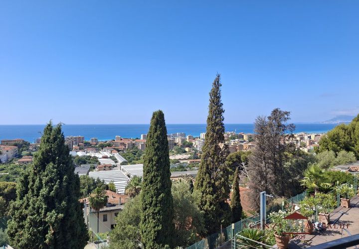 Lejlighed i Bordighera, Imperia, Bordighera - € 290.000 | Ref: v2276 - foto 1